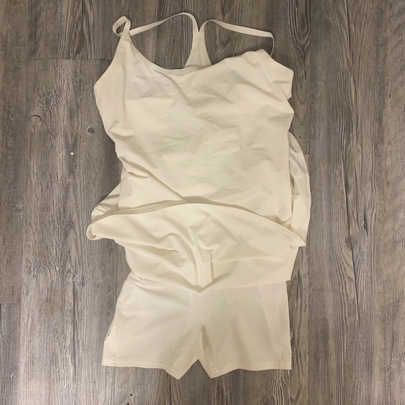 Outdoor Voices Exercise Dress - Picture 5 of 7